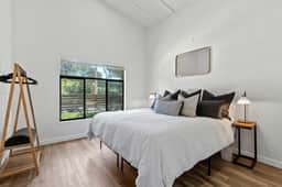 #1 Manresa 2 Bedroom - Image 3