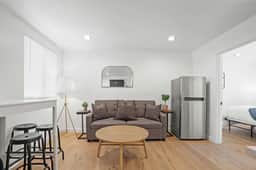 #2 Manresa 1 bedroom - Image 2